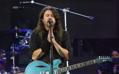 Dave Grohl revela la existencia de un hijo fuera de su matrimonio